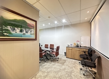 Office 622 Emporium Tower, 10th Floor, Sukhumvit Road 10110 Bangkok