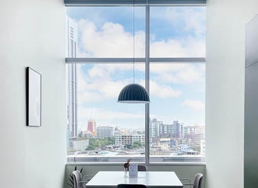 10 m² Shared workspace  in Bangkok, No.2556 (10260) - 3 | MatchOffice.com