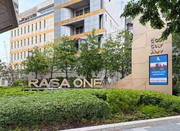 10 m² Shared workspace  in Bangkok, 555 Phahonyothin Road (10900) - 0 | MatchOffice.com