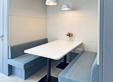 10 m² Coworking space  in Bangkok, 555 Phahonyothin Road (10900) - 4 | MatchOffice