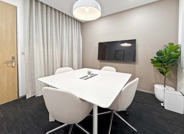 10 m² Business park in Bangkok, 555 Phahonyothin Road (10900) - 2 | MatchOffice.com