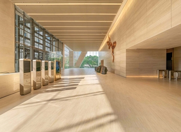 Office Thanon Phloen Chit 548 10330 Pathum Wan