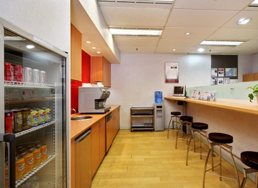 40 m² Shared office  in Ho Chi Minh, Saigon Tower 29 Le Duan Boulevard (700000) - 4 | MatchOffice.com