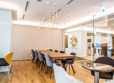 1150 m² Business space place up for rent in Ho Chi Minh, Công trường Mê Linh (700000) - 0 | MatchOffice