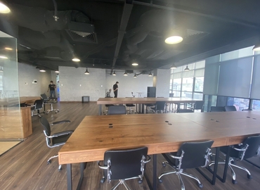 112 m² Business center in Ho Chi Minh, 54 - 56 Nguyen Trai - District 1 (700000) - 2 | MatchOffice.com