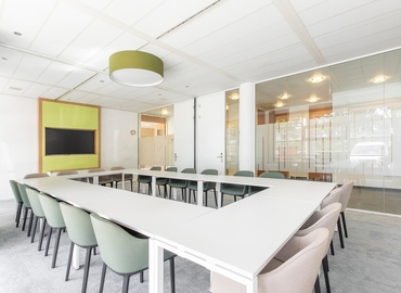 3000 m² Business park in Ho Chi Minh, Quốc lộ 1A (700000) - 2 | MatchOffice.com