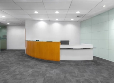 120 m² Serviced office in Ho Chi Minh, Vietcomreal Tower 68 Nguyen Hue Street (700000) - 2 | MatchOffice.com