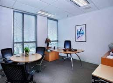 Office Lê Văn Duyệt 193 700000 Ho Chi Minh City