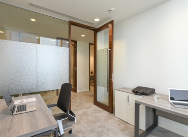 500 m² Business center in Dubai, Level 22 (%[postal_code]) - 5 | MatchOffice.com