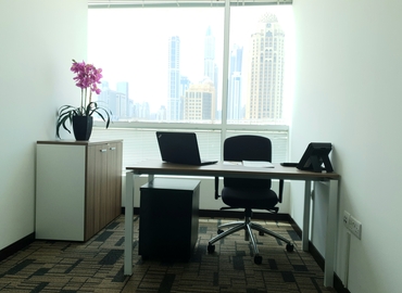 20 m² Shared workspace  in Dubai, 6th Floor (%[postal_code]) - 9 | MatchOffice