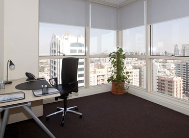 100 m² Coworking space  in Abu Dhabi, Al Ghaith Holding Tower (%[postal_code]) - 4 | MatchOffice