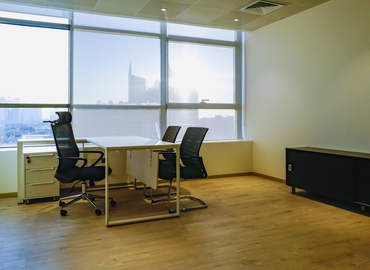 19 m² Business space in Dubai, THE ONYX (%[postal_code]) - 1 | MatchOffice.com