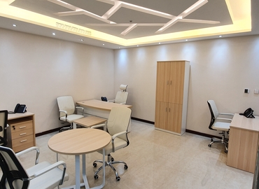 210 m² Business center in Dubai, 19th Floor Exchange Tower (%[postal_code]) - 2 | MatchOffice
