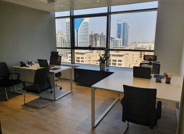 150 m² Business space building for rent in Dubai, THE ONYX (%[postal_code]) - 10 | MatchOffice.com