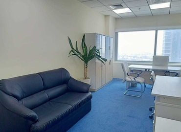 22 m² Serviced office building available to rent in Dubai, 2107 Iris Bay Tower (%[postal_code]) - 2 | MatchOffice.com