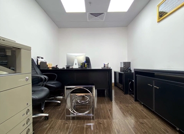 100 m² Business space building available to rent in Dubai, 1st Floor DNIR Building  (%[postal_code]) - 11 | MatchOffice.com