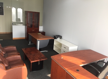 100 m² Business center place for rent in Dubai, 22nd Floor (%[postal_code]) - 11 | MatchOffice