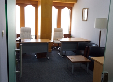 100 m² Business park property up for rent in Dubai, 22nd Floor Al AL Masraf Tower (%[postal_code]) - 0 | MatchOffice.com