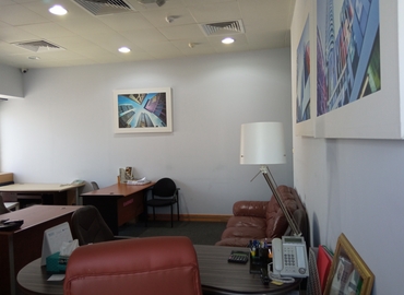 100 m² Business office up for rent in Dubai, 22nd floor Al Masraf Tower Deira Al rigga, %[postal_code]  - 6 | MatchOffice