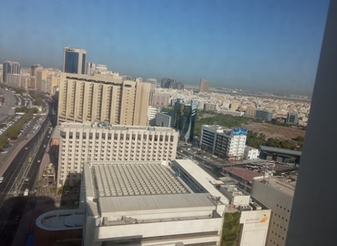 50 m² Business center property available to rent in Dubai, 22nd floor Al Masraf Tower Baniyas Road (%[postal_code]) - 14 | MatchOffice.com