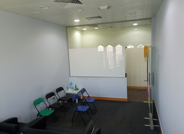 100 m² Business space building available to rent in Dubai, 22nd floor Al masraf tower Baniyas Road (%[postal_code]) - 3 | MatchOffice