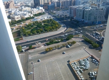 100 m² Business park building available to rent in Dubai, 22nd floor Al masraf tower Baniyas Road (%[postal_code]) - 14 | MatchOffice