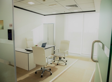 500 m² Serviced office in Dubai, 2nd Jumeirah Street (%[postal_code]) - 0 | MatchOffice