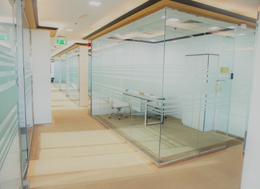 500 m² Serviced office in Dubai, 2nd Jumeirah Street (%[postal_code]) - 13 | MatchOffice.com