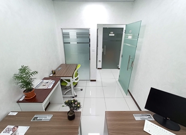 15 m² Business park in Dubai, Oud Metha Rd (%[postal_code]) - 2 | MatchOffice.com