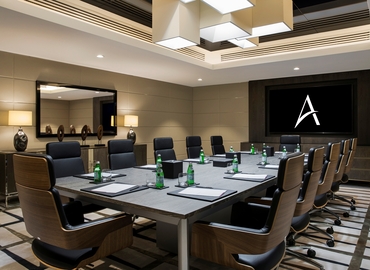 40 m² Business park in Abu Dhabi, Sheikh Fatima bint Mubarak Street (%[postal_code]) - 3 | MatchOffice.com