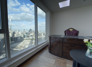 250 m² Business park in Dubai, Al A'amal Street (%[postal_code]) - 0 | MatchOffice