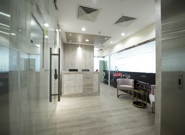 250 m² Serviced office in Dubai, Al A'amal Street (%[postal_code]) - 1 | MatchOffice