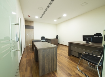 250 m² Serviced office in Dubai, Al A'amal Street (%[postal_code]) - 3 | MatchOffice