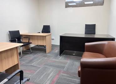 235 m² Serviced office in Dubai, Al Maktoum Road (%[postal_code]) - 0 | MatchOffice