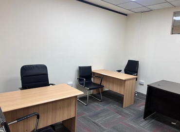 235 m² Serviced office in Dubai, Al Maktoum Road (%[postal_code]) - 2 | MatchOffice.com