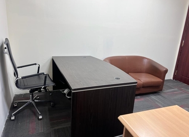 235 m² Business center in Dubai, Al Maktoum Road (%[postal_code]) - 4 | MatchOffice.com