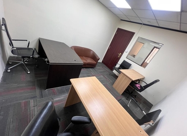 235 m² Business space in Dubai, Al Maktoum Road (%[postal_code]) - 7 | MatchOffice