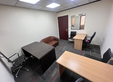235 m² Serviced office in Dubai, Al Maktoum Road (%[postal_code]) - 8 | MatchOffice