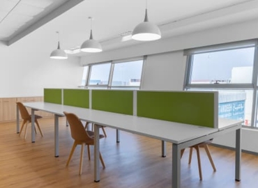 100 m² Shared workspace  in Abu Dhabi, B1 Building (%[postal_code]) - 2 | MatchOffice