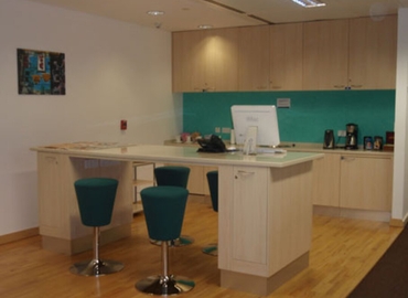 100 m² Conference hall in Dubai, Burjuman Business Tower (%[postal_code]) - 6 | MatchOffice