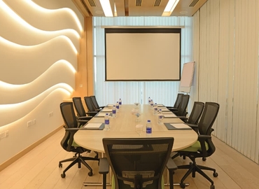 100 m² Conference hall in Dubai, Sheikh Zayed Road (%[postal_code]) - 0 | MatchOffice.com