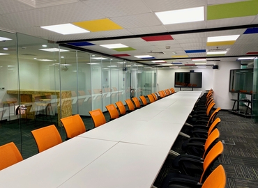 10000 m² Business center in Dubai, 25 Floor (%[postal_code]) - 10 | MatchOffice