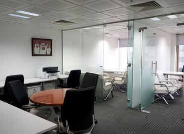 120 m² Serviced office in Abu Dhabi, Hamdan Bin Mohammed Street (%[postal_code]) - 3 | MatchOffice.com