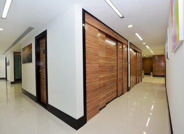 100 m² Serviced office in Abu Dhabi, 3rd Street 405 (%[postal_code]) - 6 | MatchOffice
