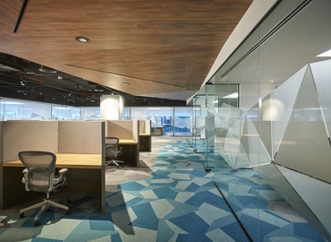 1350 m² Business park in Dubai, Bay Square (%[postal_code]) - 7 | MatchOffice