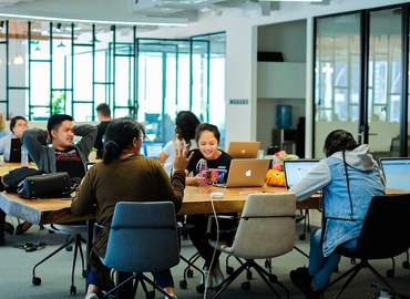 1000 m² Meeting room in Dubai, 2nd floor (%[postal_code]) - 12 | MatchOffice