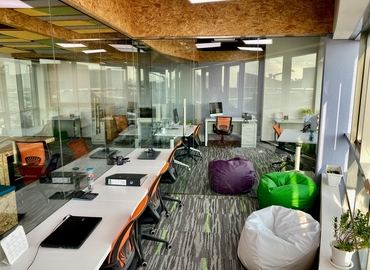 10000 m² Conference hall in Dubai, 25 Floor (%[postal_code]) - 0 | MatchOffice