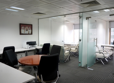 120 m² Conference center in Abu Dhabi, Hamdan Bin Mohammed Street (%[postal_code]) - 3 | MatchOffice