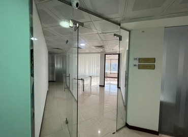 120 m² Conference center in Abu Dhabi, Hamdan Bin Mohammed Street (%[postal_code]) - 6 | MatchOffice.com
