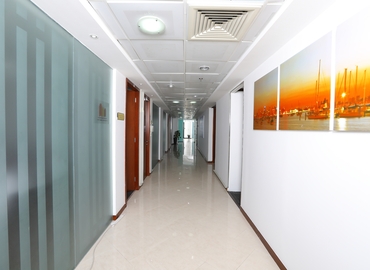 120 m² Conference hall in Abu Dhabi, Hamdan Bin Mohammed Street (%[postal_code]) - 14 | MatchOffice.com